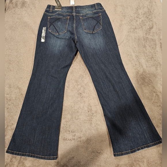 Lane Bryant High Rise Boot Cut Jeans - Picture 2 of 4